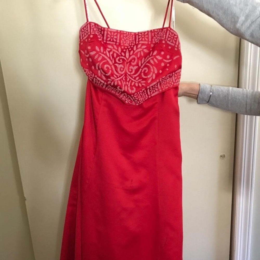 Red triangle top prom dress